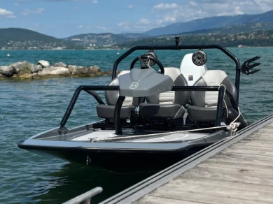 Hyra Motorbåt  med eller utan skeppare AWASH Aix-les-Bains 