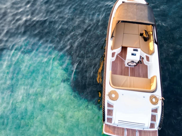 Location bateau Mandelieu-la-Napoule pas cher 555 tenders