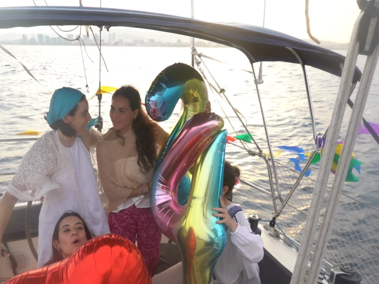 Louez un Dresport S.A Furia 37 à Badalona