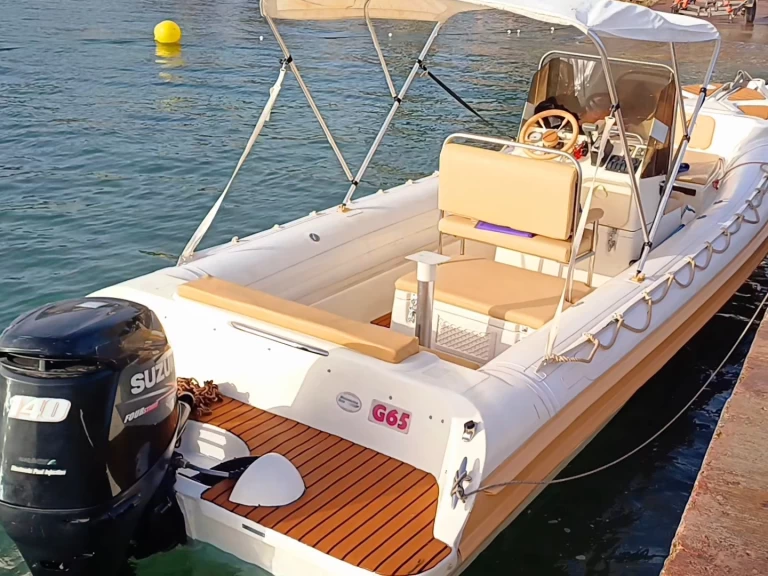 Location à Ibiza (Ville) - Gommonautica G65 sur SamBoat