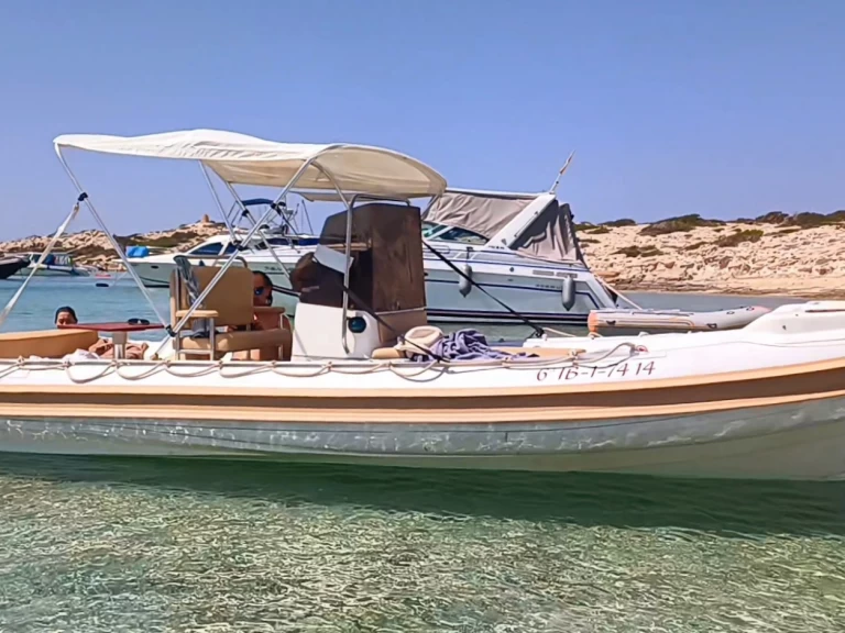 Louez un Gommonautica G65 à Ibiza (Ville)
