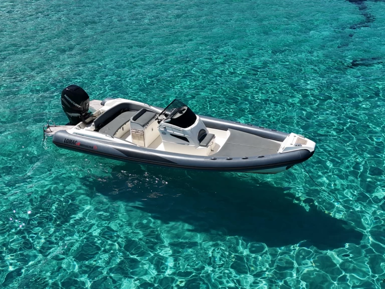 Louez un Lomac Adrenalina 7.5 à Saint-Florent