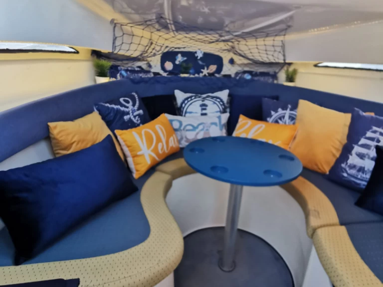 Location Bateau à moteur Rio avec permis