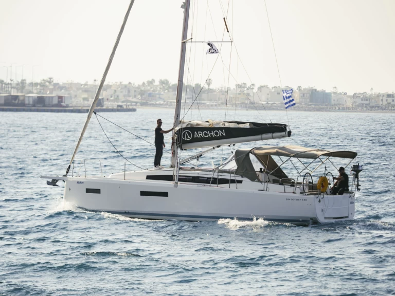 Jeanneau Sun Odyssey 380 a louer à Kos