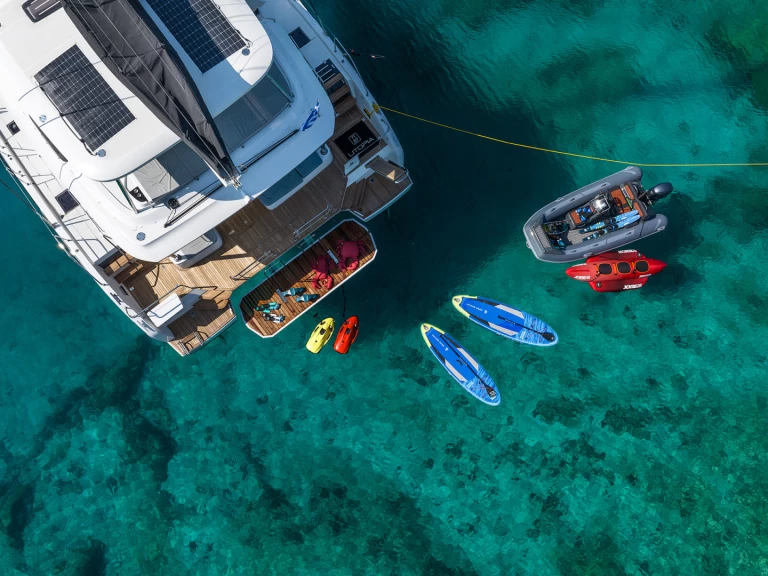 Location bateau Toúrlos pas cher Lagoon 55