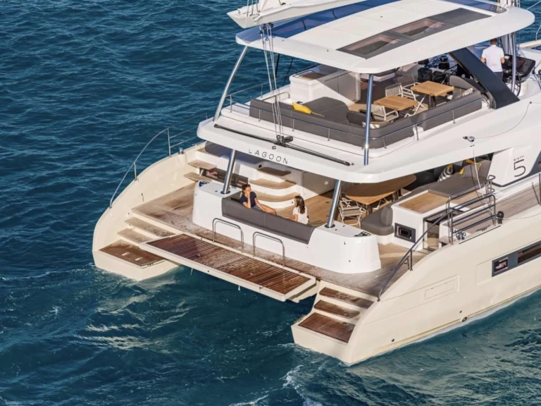 Location Yacht à Saint Martin - Lagoon Lady Ros&eacute; (Lagoon Sixty 5)