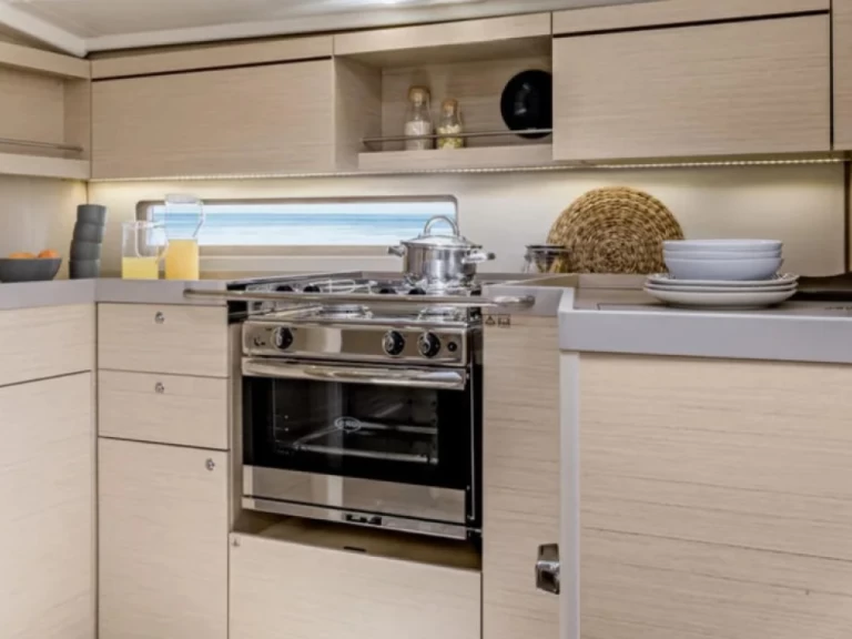 Louer Voilier avec ou sans skipper Bénéteau à Le Marin