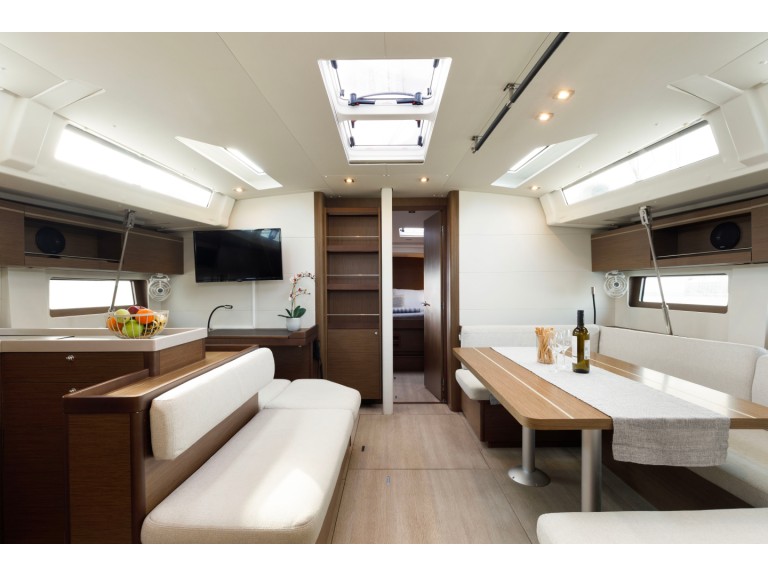 Location à Rhodes (Ville) - Bénéteau Oceanis 51.1 / owner's version sur SamBoat
