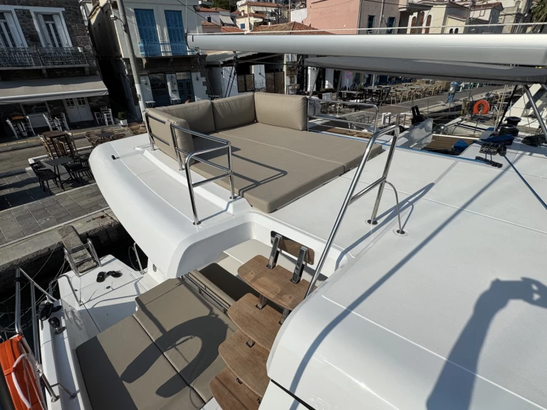 Location bateau Aventura Aventura 37 à Álimos sur Samboat