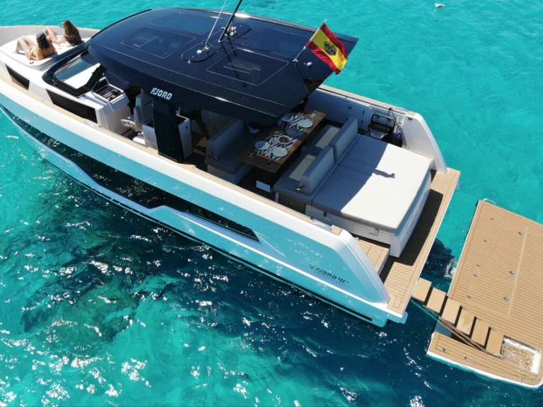 Location Bateau à moteur Fjord avec permis