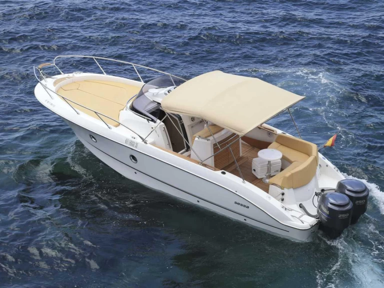 Bateau à moteur à louer à Ibiza (Ville) au meilleur prix