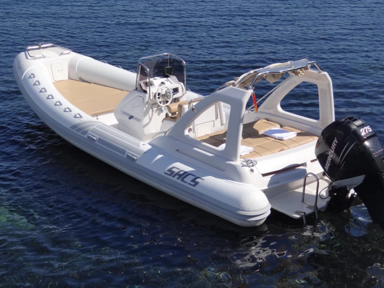 Bateau à moteur à louer à Ibiza (Ville) au meilleur prix