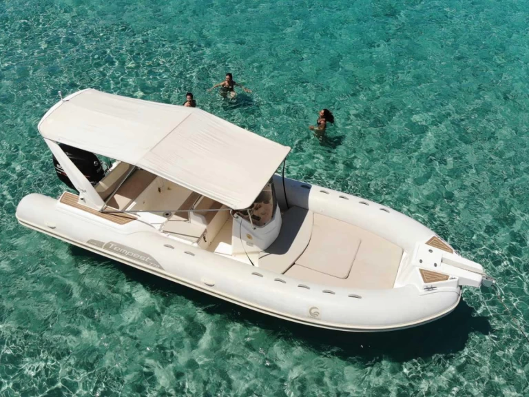 Bateau à moteur à louer à Ibiza (Ville) au meilleur prix