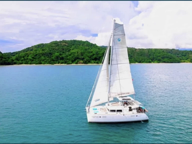 Catamaran à louer à Ao Chalong au meilleur prix