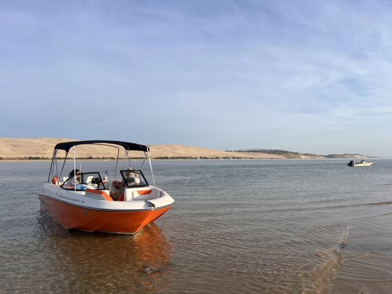 Location bateau Bayliner E21 à Arcachon sur Samboat