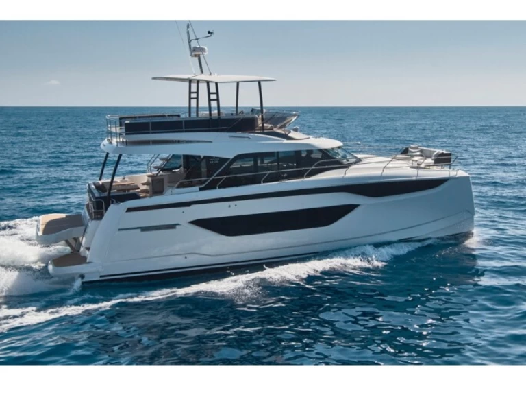 Location bateau Prestige Prestige M48 à Salerne sur Samboat