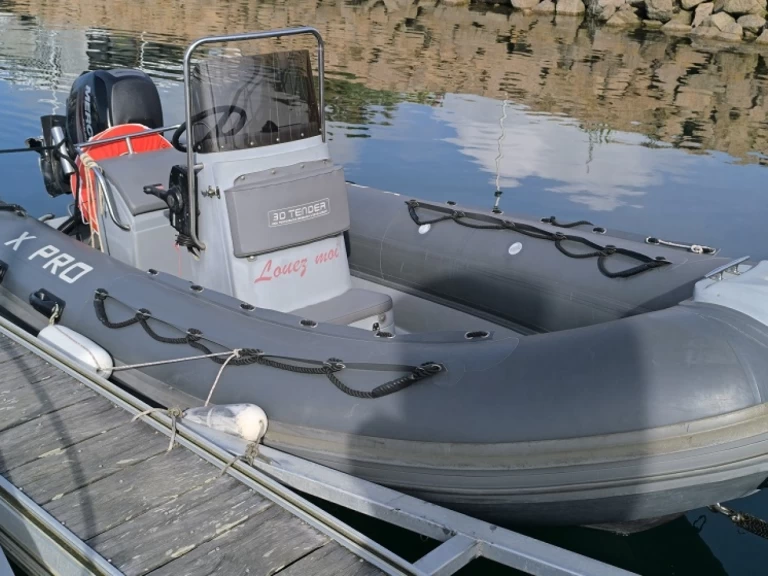 Louer Semi-rigide avec ou sans skipper 3dtender à Trébeurden