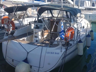 Yacht charter Paros (Ile) cheap Cruiser 36