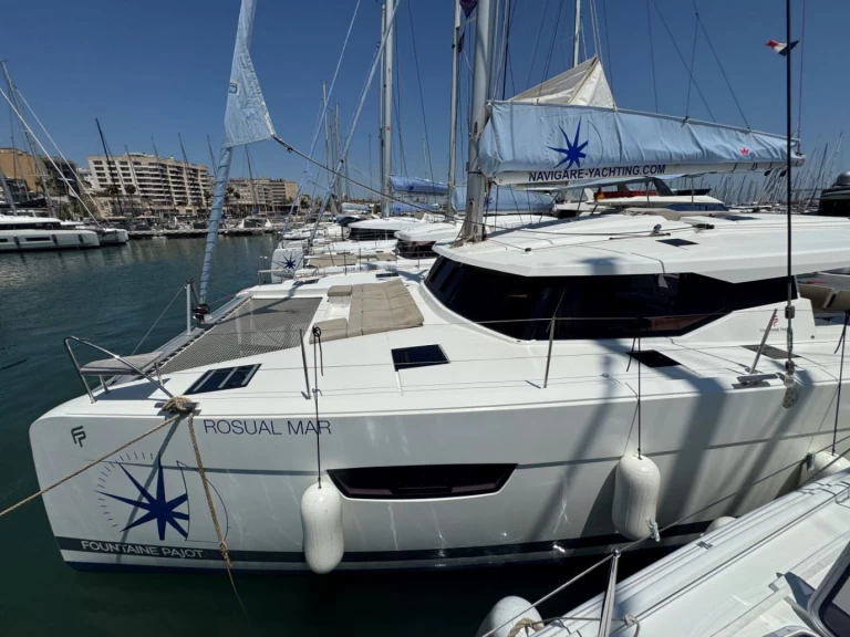 Fountaine Pajot Astrea 42 a louer à Palma de Majorque