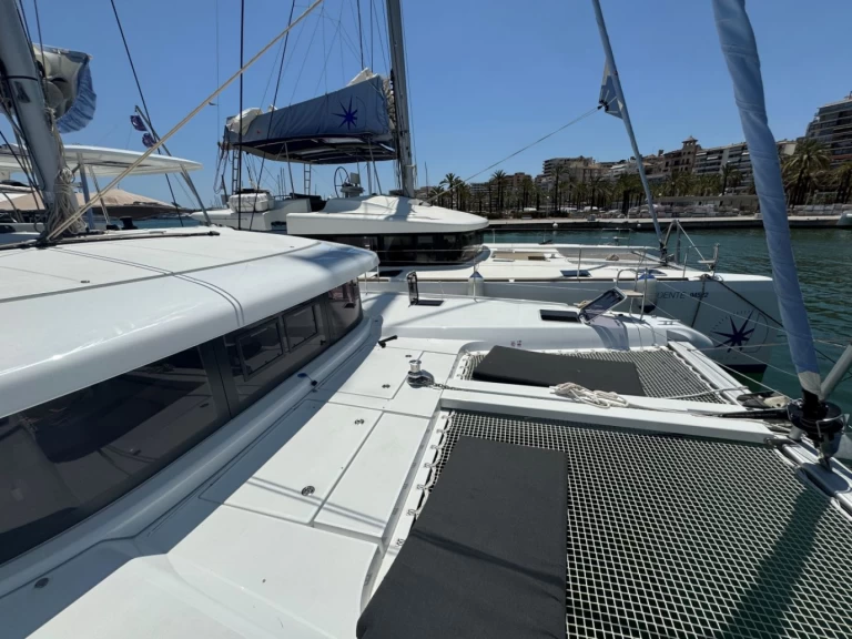 Catamaran à louer à Palma de Majorque au meilleur prix