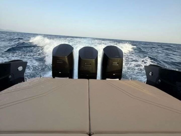 Louez un Sea Water Kymera 53 à Bonifacio