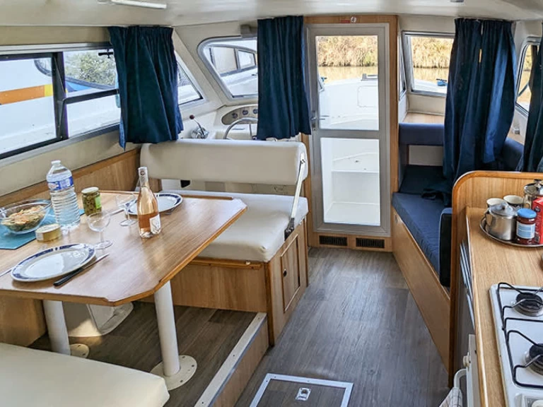 Location bateau  Cirrus B à Portiragnes sur Samboat