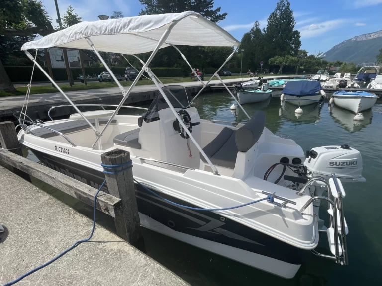 Location à Sevrier - AM Yacht Titanium 460 sur SamBoat