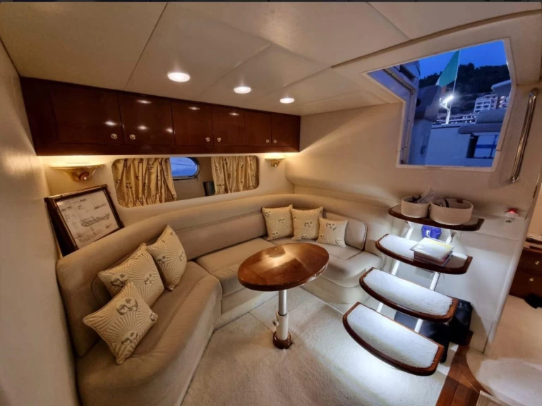 Location Bateau à moteur Baia avec permis