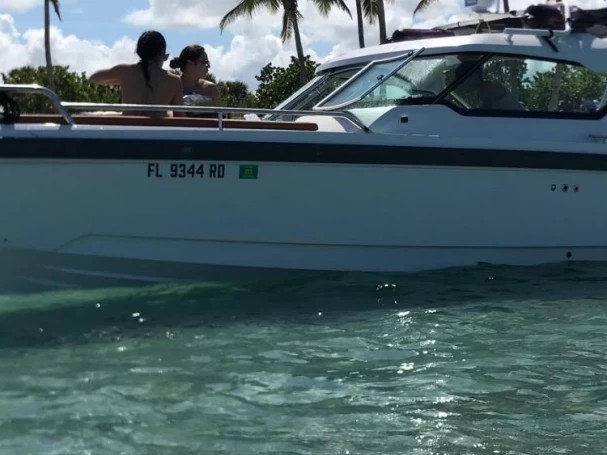 Location Yacht Axopar avec permis