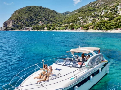 Yacht charter Beaulieu-sur-Mer billig Bavaria 400 Sport