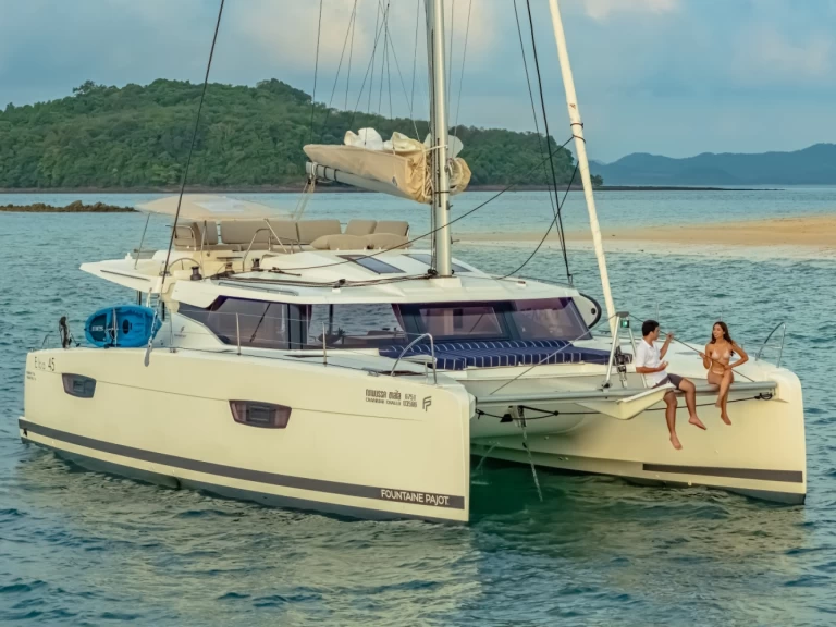 Fountaine Pajot Elba 45 a louer à Phuket Yacht Haven Marina