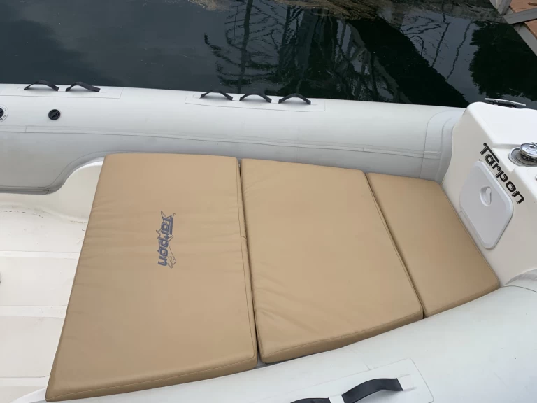 Rodman Tarpon 790 LX a louer à Santander