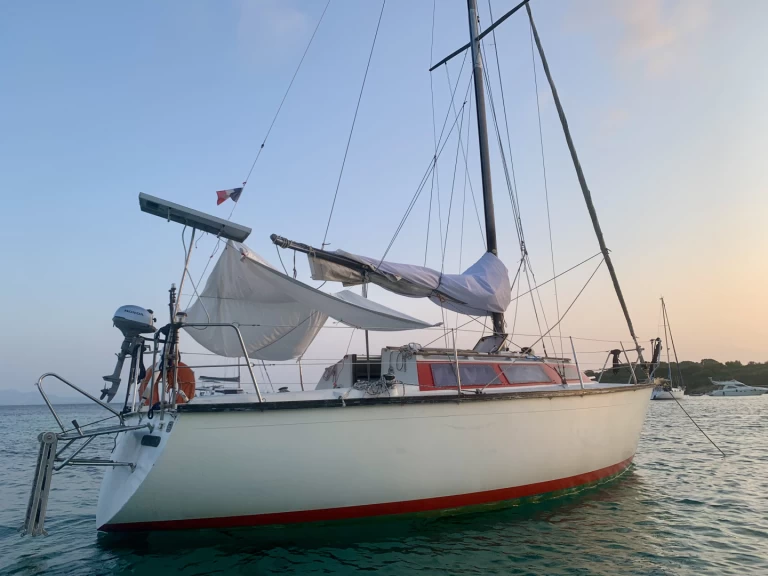 Louez un Dufour Dufour 2800 à Hyères