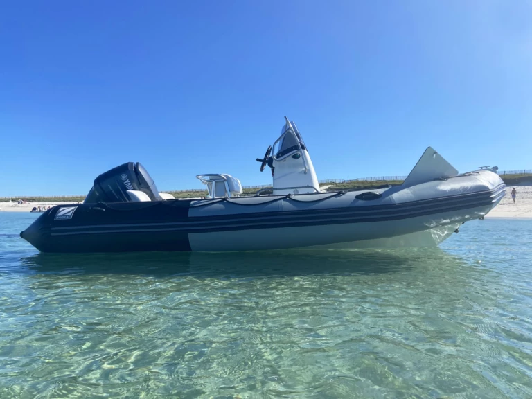 Zodiac Pro Open 550 Black Limited a louer à Bénodet