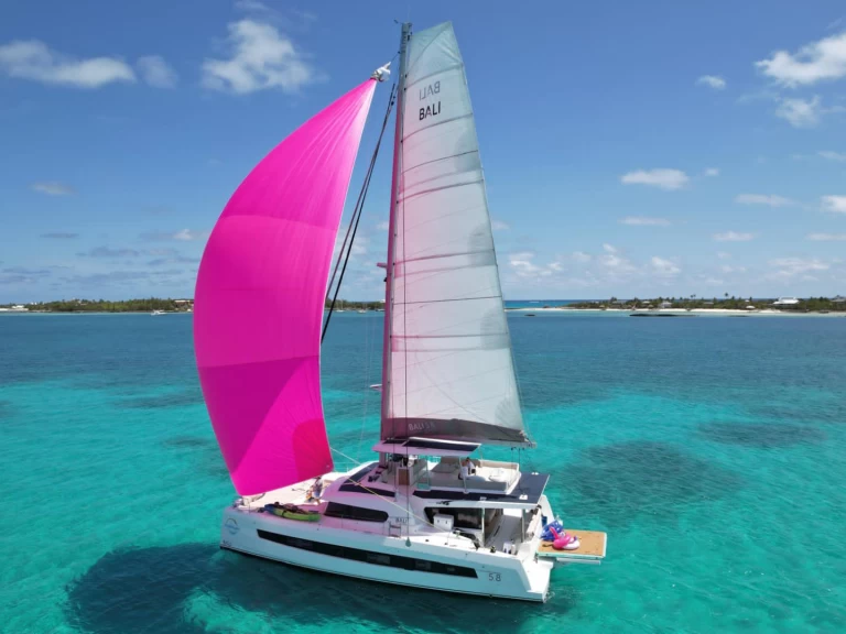 Louez un BALI 5.8 - 5 cabines BALI 5.8 à Le Marin