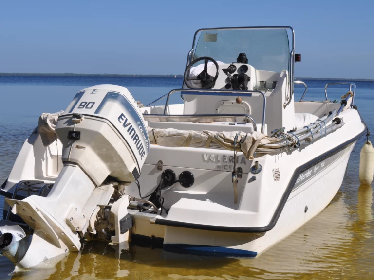 Location bateau Carcans pas cher Fishlander 530