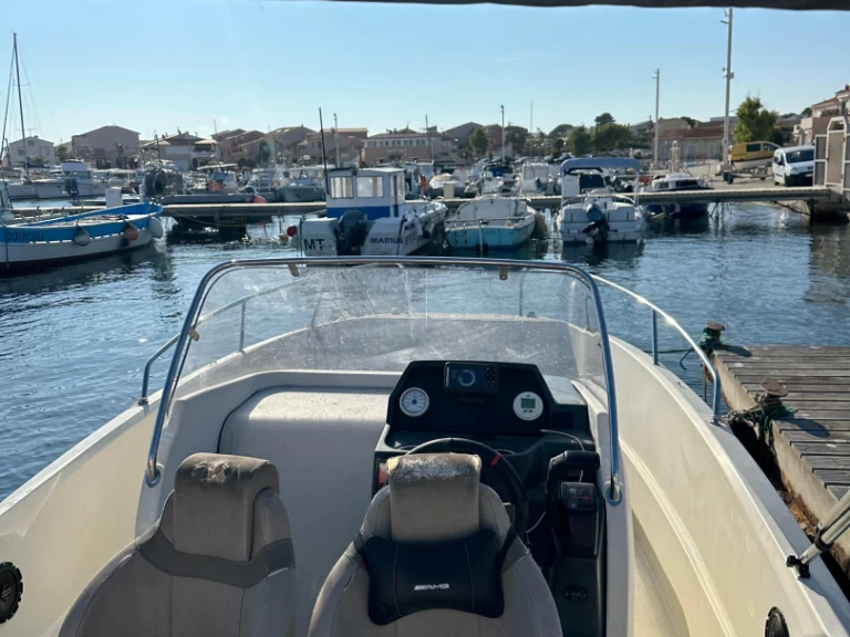 Location Bateau à moteur Allegra Boats avec permis
