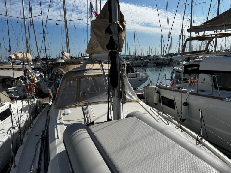 Location Voilier à Gouviá - Bénéteau Oceanis 41.1