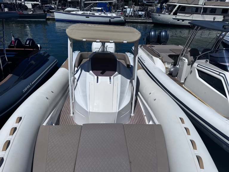 Location bateau Cogolin pas cher 1000