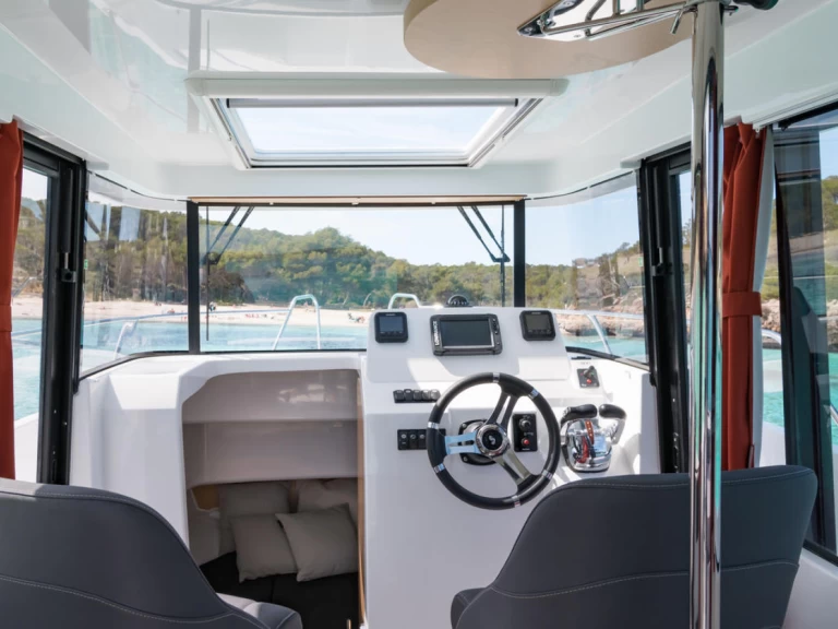 Bénéteau Barracuda 8 a louer à Puerto Deportivo Marina de Santander