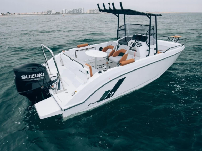 Bénéteau Flyer 7 SPACEdeck a louer à Publier