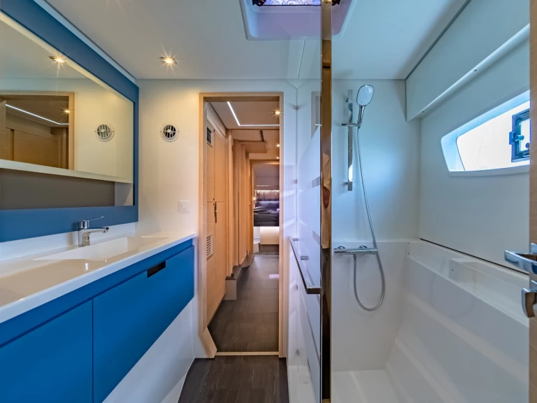 Location bateau Phuket Yacht Haven Marina pas cher Elba 45