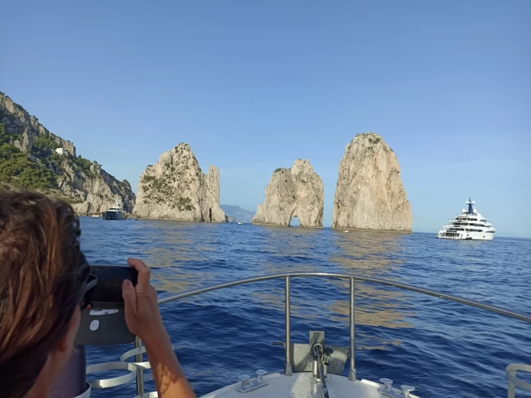 Location bateau Sorrento pas cher Sea Ray 300 Sundancer