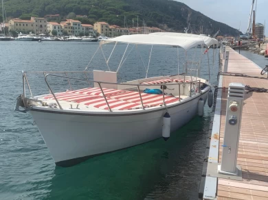 Noleggiare una Cantiere Gennaro Gatto Gozzo a Portoferraio
