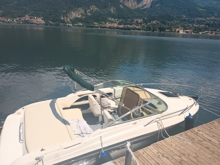 Location Bateau à moteur Sea Ray avec permis