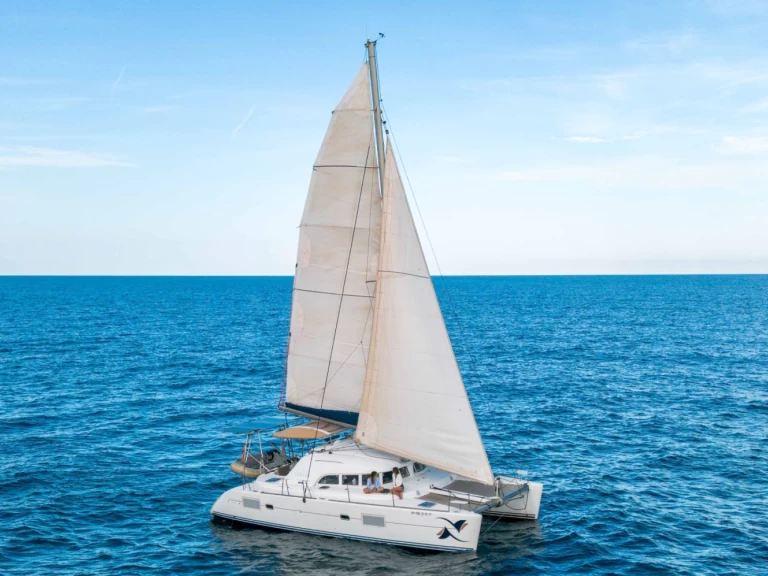 Louez un Lagoon Lagoon 380 S2 à Barcelone