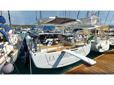 Noleggiare una Hanse Hanse 460 - 4 cabine - 2 bagni - 8 posti letto a Castiglioncello