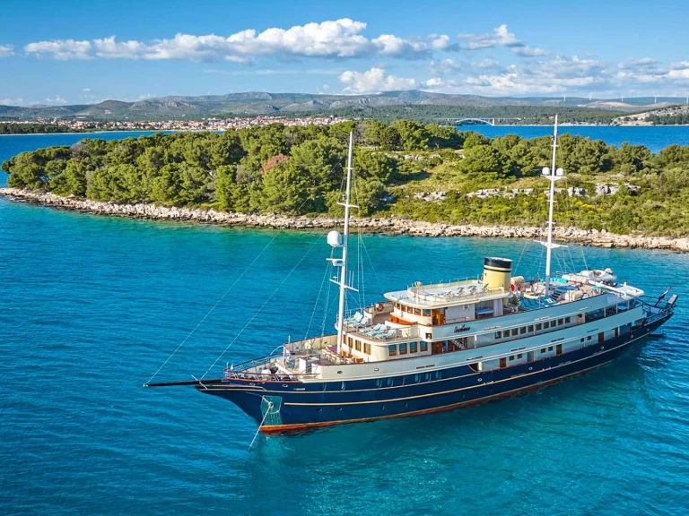 Location bateau Custom CASABLANCA à Trogir sur Samboat