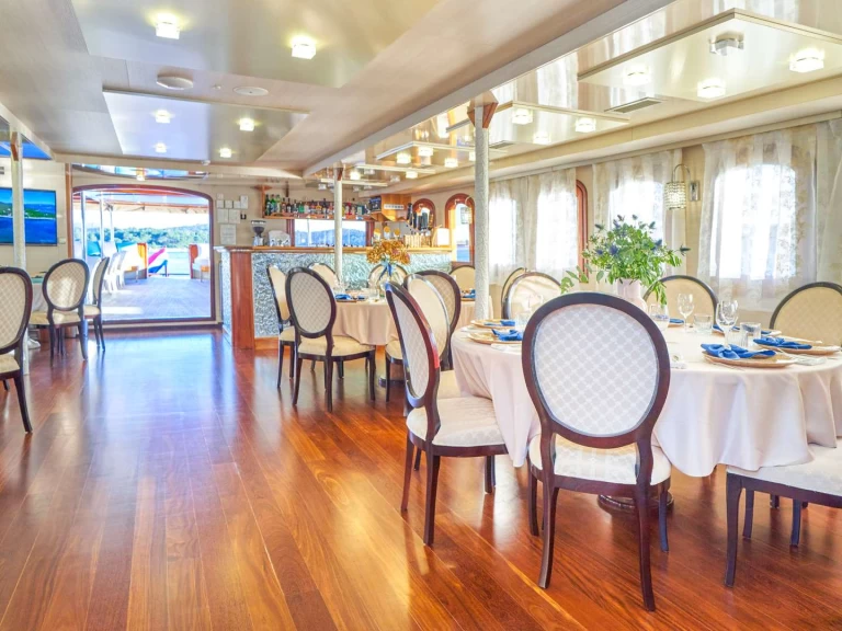 Location à Trogir - Custom CASABLANCA sur SamBoat