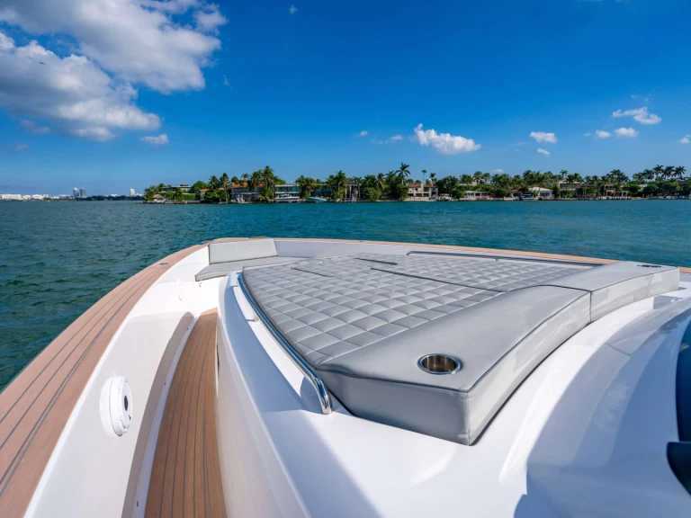 Pardo Yachts Sero a louer à Miami